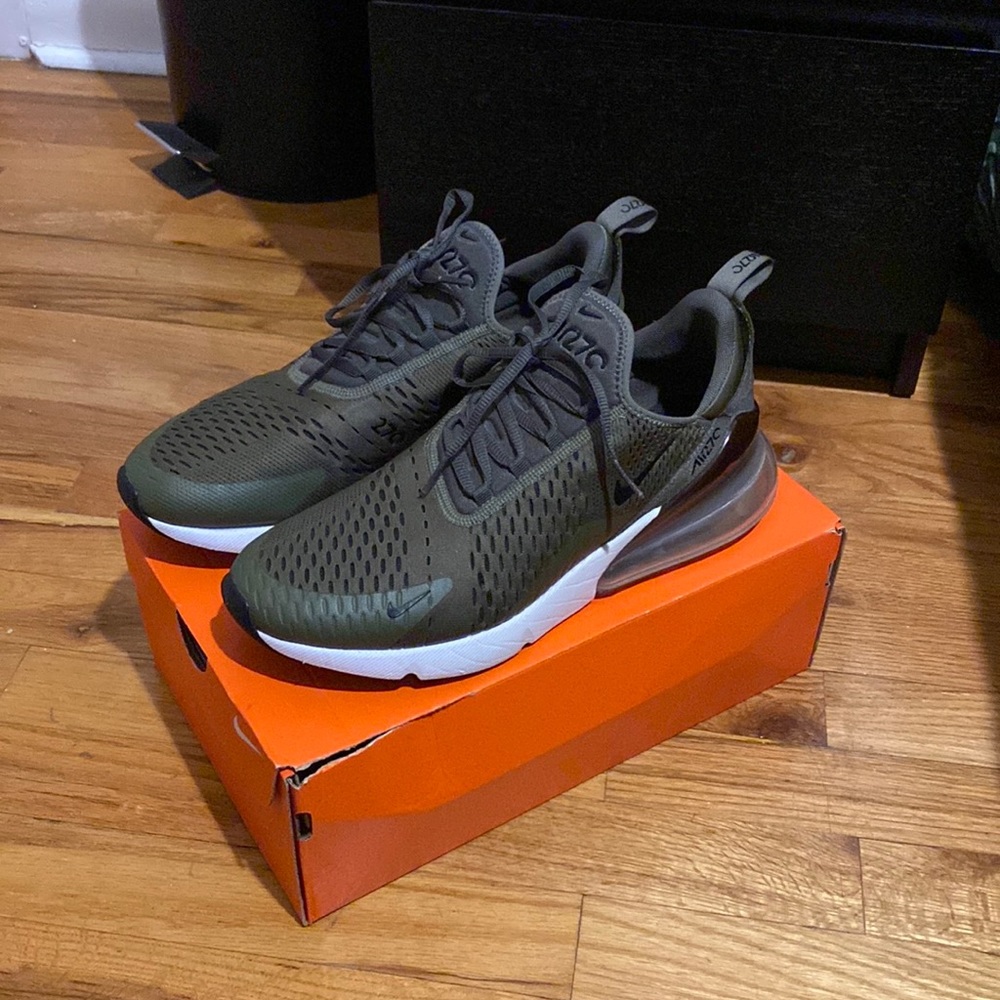Nike AirMax 270 Olive